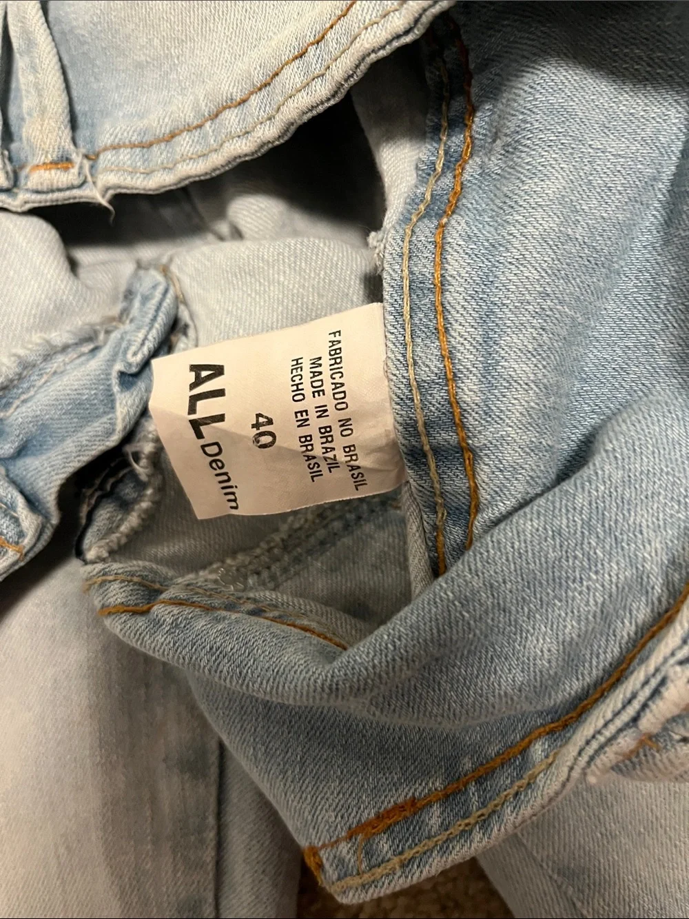 Light Wash Women’s Skinny Jeans - Slim Stretch Fit